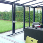 ogród zimowy czarne ramki